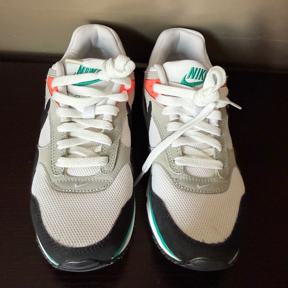 Nike Women's White Gray Black Teal Orange Athletic Sneakers